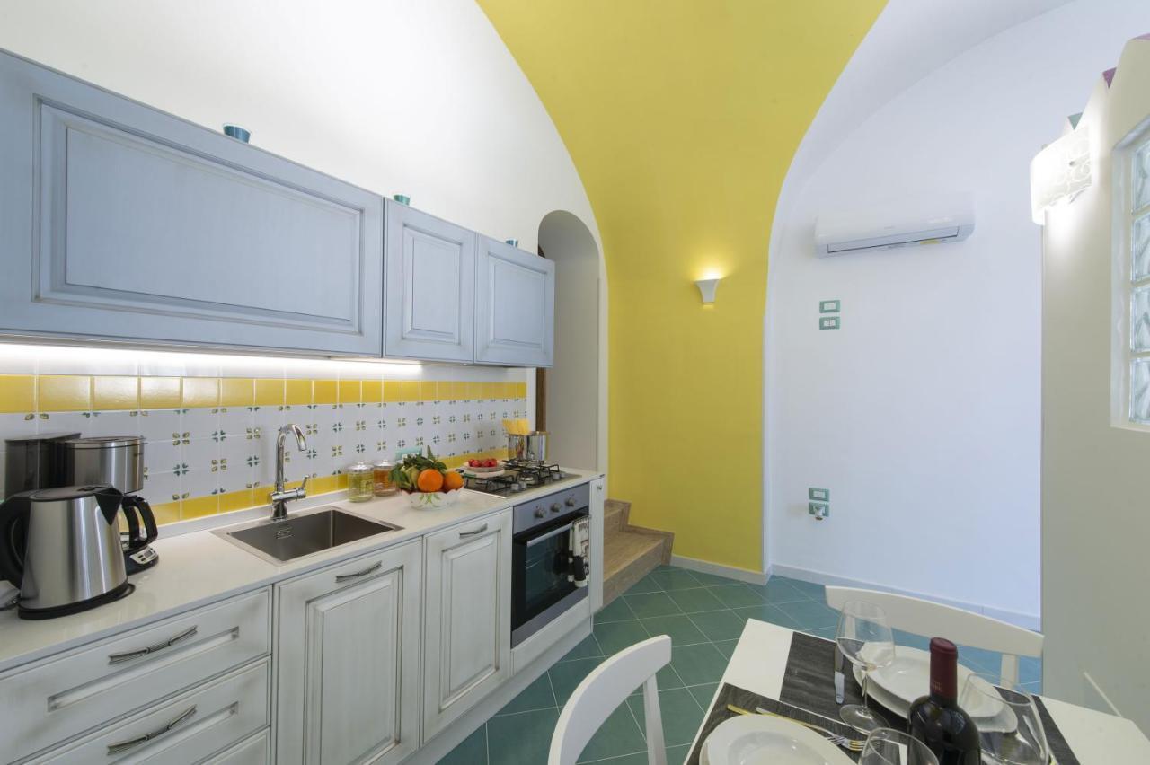 Апартаменты Domus Caterina Фуроре Экстерьер фото